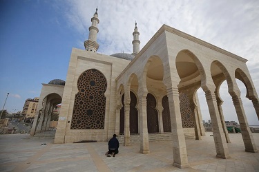 Masjid-masjid di Gaza Kembali Dibuka Setelah Ditutup Beberapa Pekan karena Pandemi Corona